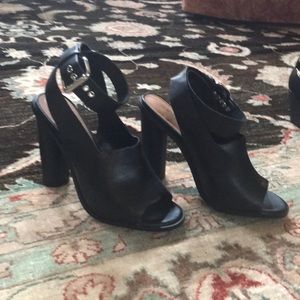 Black heels with wrap around ankle strap nwot